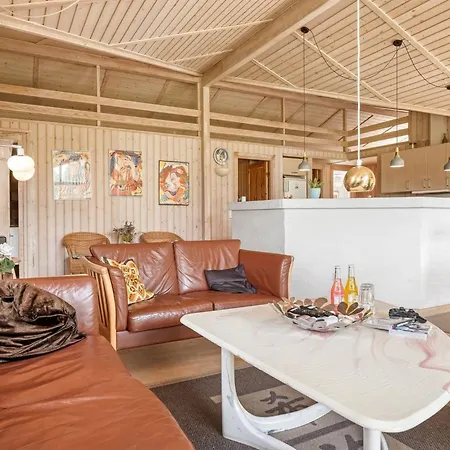 Edele - 5km From The Sea By Interhome * 브로우스트