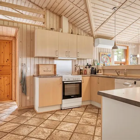 Edele - 5km From The Sea By Interhome Brovst